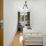 Blue Two Bedroom In With Desk, Bathtub And Balcony By Renters Apartment *