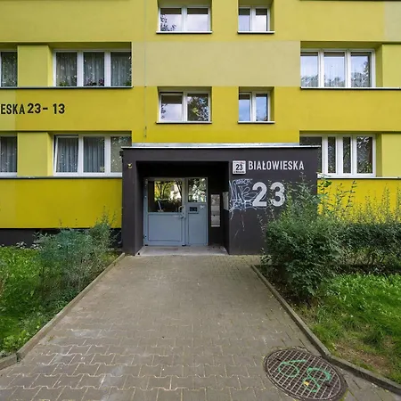 Apartment Blue Two Bedroom In With Desk, Bathtub And Balcony By Renters *